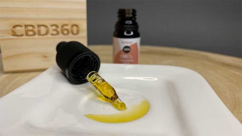 Avitava CBD Öl 10% Farbe