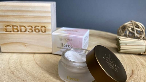 Nordic Cosmetics CBD Augencreme Farbe